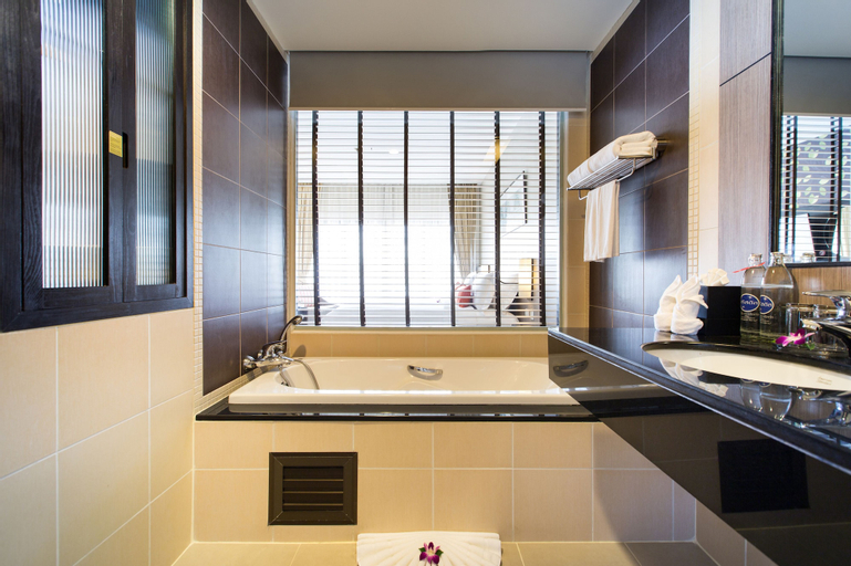 Bedroom 25