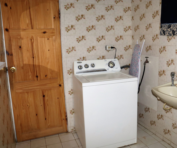 Bathroom 3, Dover Beach House