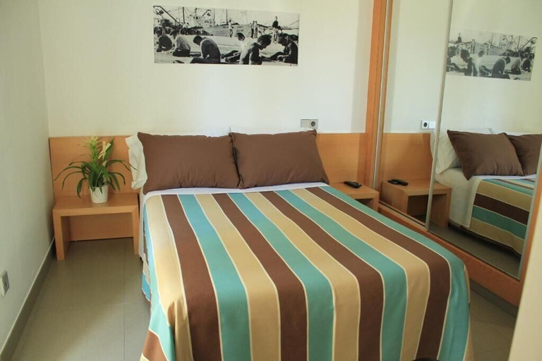 Bedroom 3, Hotel Alboran, Almería