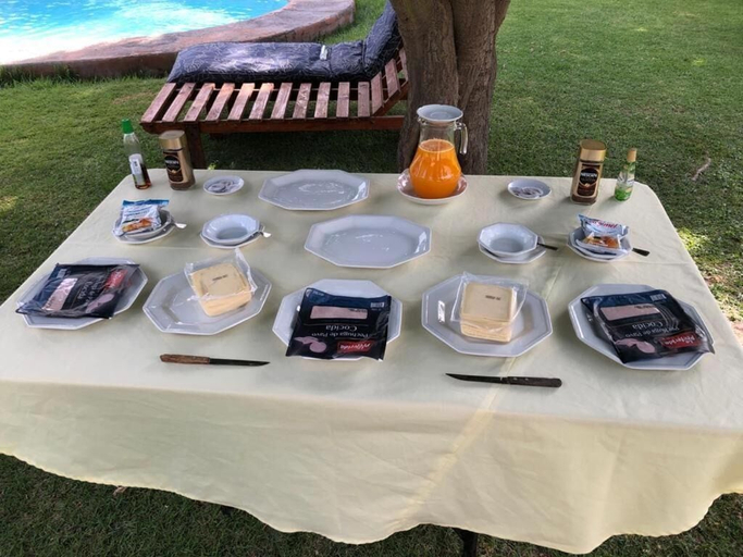 Food & Drinks 5, Casa Los Ciervos, Cordillera