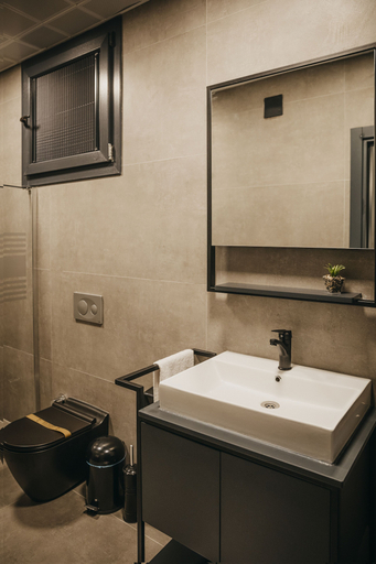 Bathroom 5, Cathan Art Hotel, Pazar