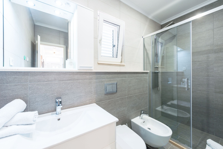 Bathroom 3, Apartment Šemeš, Konavle
