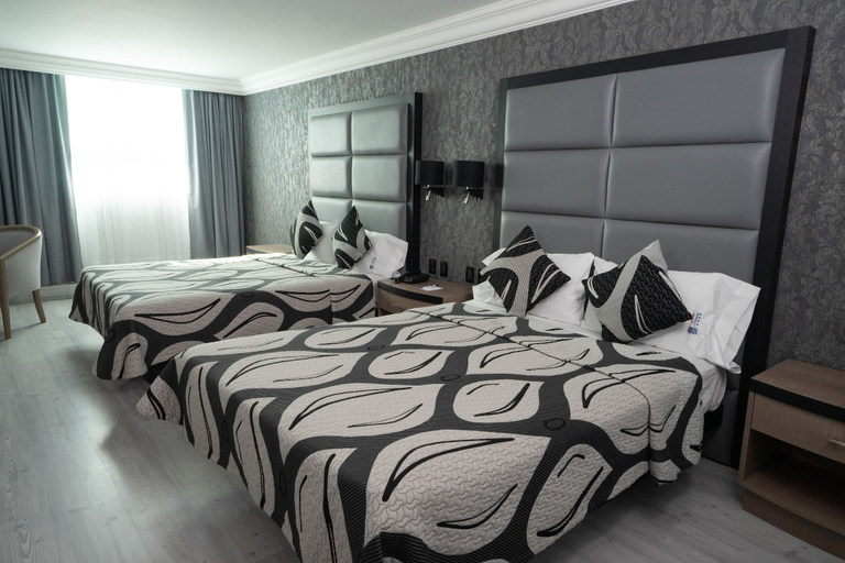 Bedroom 1, Hotel Monaco, Mexico City
