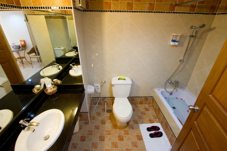 Bathroom 4, Bella Villa Prima, Pattaya