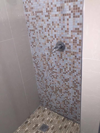 Bathroom 4, Tsumeb Guesthouse Kamho, Tsumeb