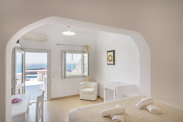 Bedroom 4, Avianto Suites, South Aegean