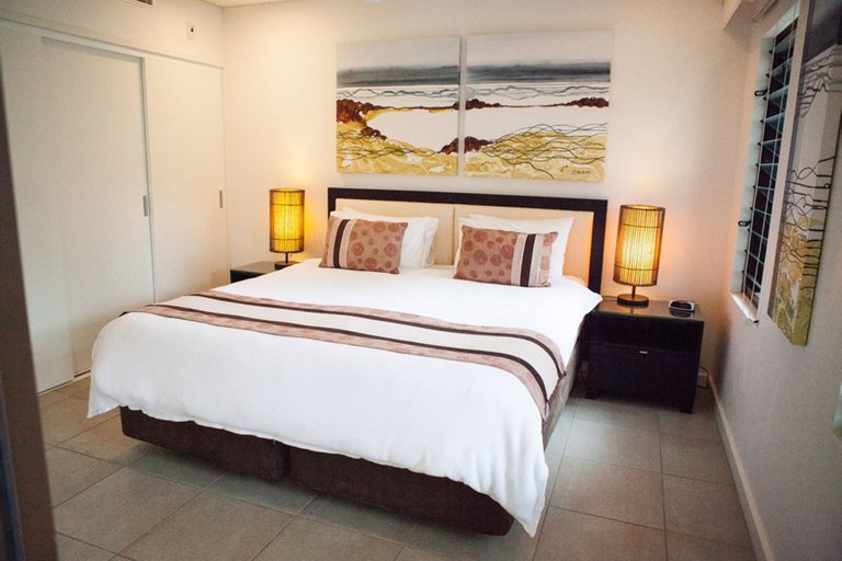 Bedroom 3, 131 Luxury Swimout, Douglas