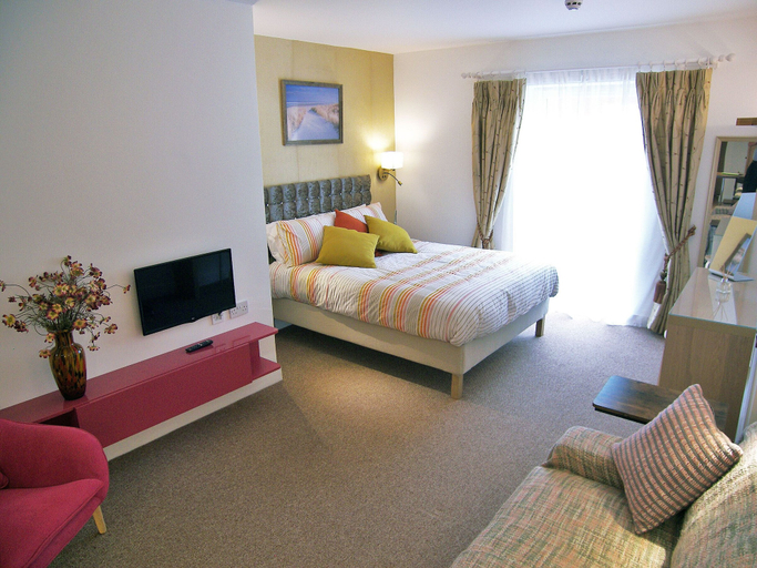 Bedroom 3, Beaverhall Holiday Apartments, Edinburgh