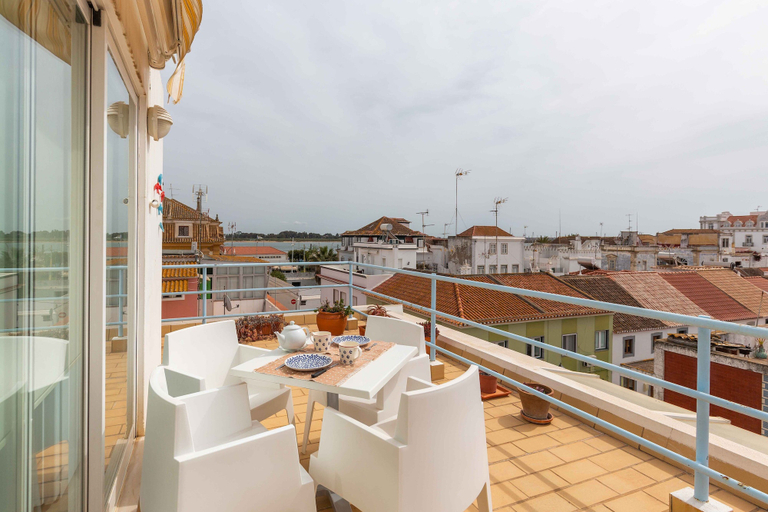 Others 4, Villa Marquez, Vila Real de Santo António