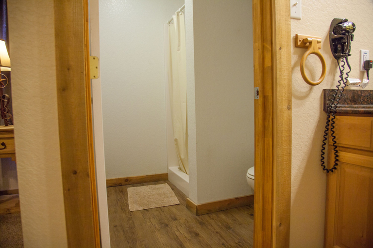 Others 5, Texas Star Lodges, Wilson