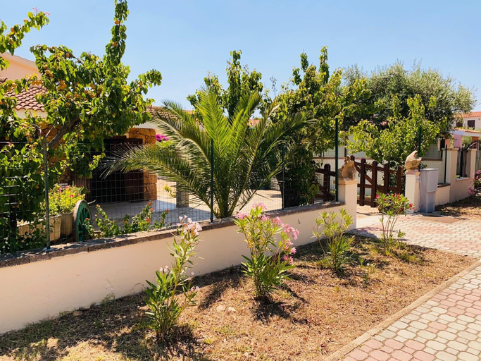 Others 4, Residence La Cinta 8 DX, Nuoro