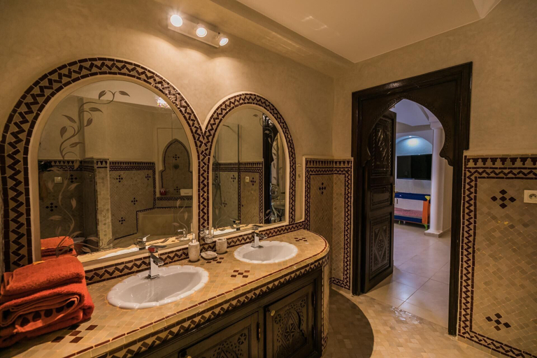 Bathroom 4, Villa Palmeraie, Marrakech