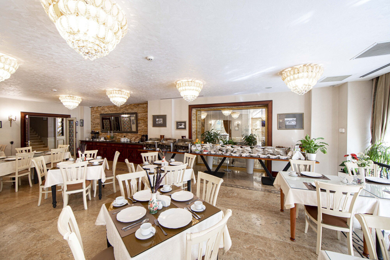 Food & Drinks 5, Sapphire Inn, Baku