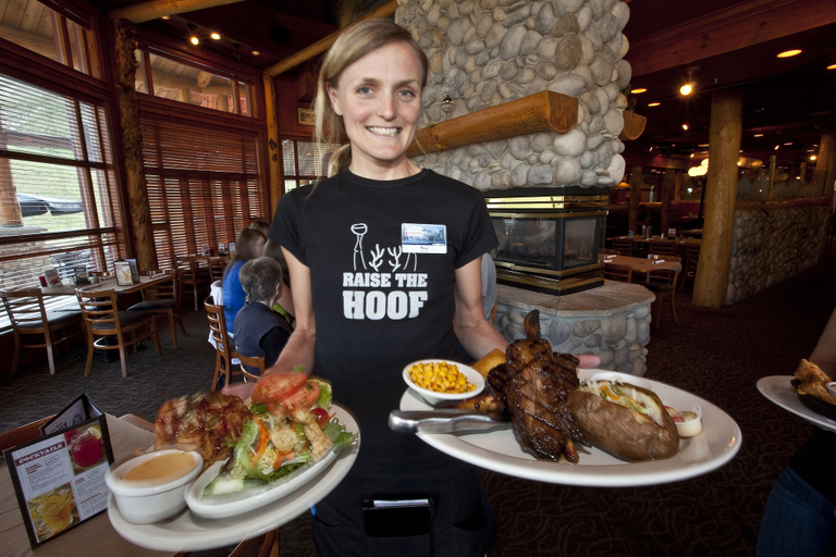 Food & Drinks 5, Trickle Creek Lodge, East Kootenay