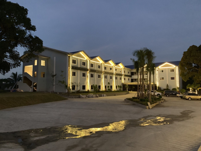 Exterior & Views 2, Starview Hotel and Resort, Silang