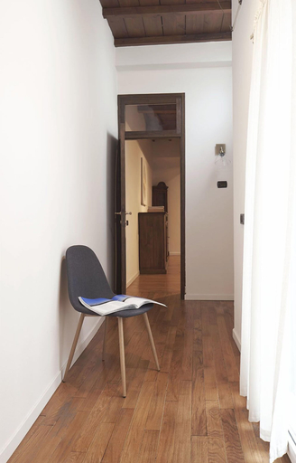 Hallway, A Few Steps to The Duomo Majestic 5BD Apt, Florence