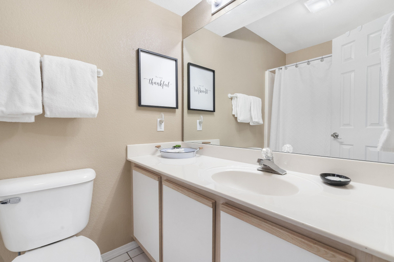 Bathroom 4, Serene Escape at Table Rock Lake, Stone