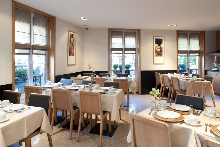 Food & Drinks 5, Hotel Marceau Champs Elysees, Paris