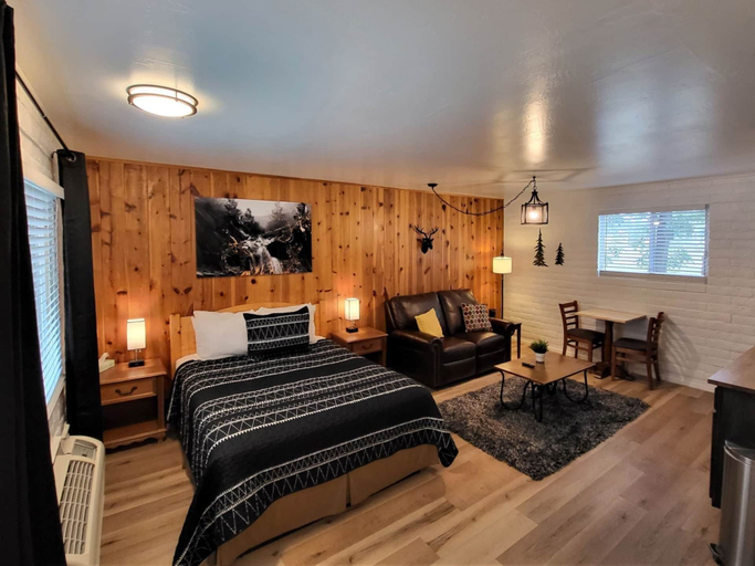 Bedroom 4, The Nook Pinetop, Navajo