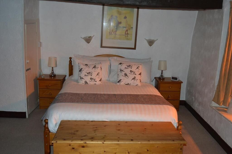 Bedroom 2, The Black Cockerel Inn, Cumbria