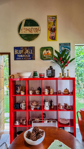 Food & Drinks 5, Bus Stop Paraty, Parati