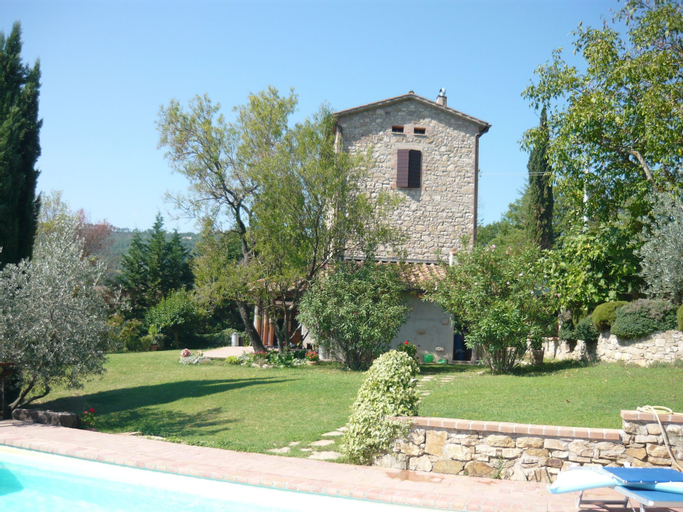 Casale Luigina, Perugia