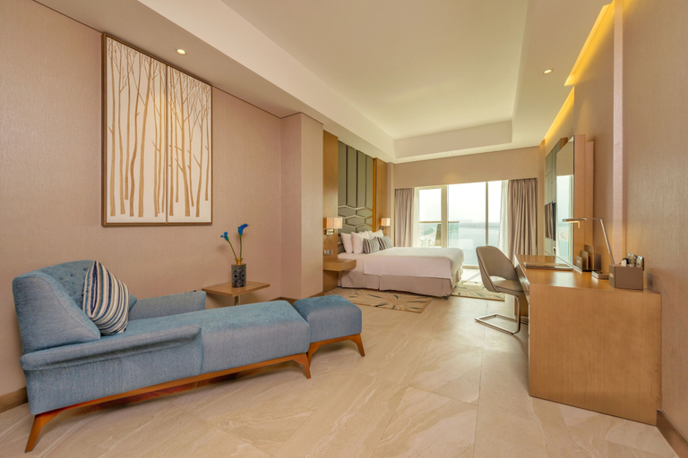 Bedroom 4, Royal Central Hotel and Resort – The Palm, Dubai