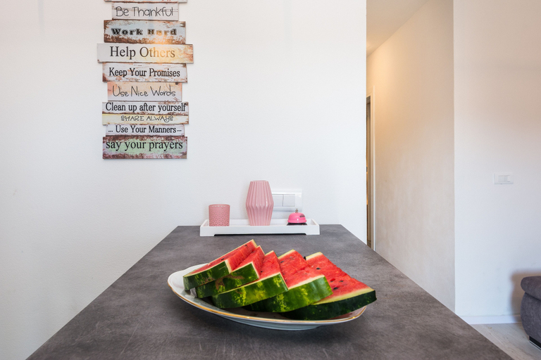 Food & Drinks, Apartments Krpan, Vir