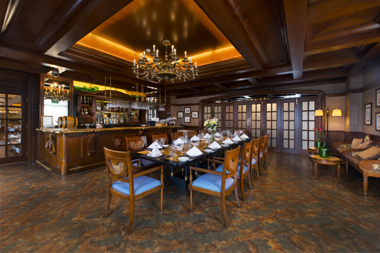 Food & Drinks 5, Rocks Hotel, Macao