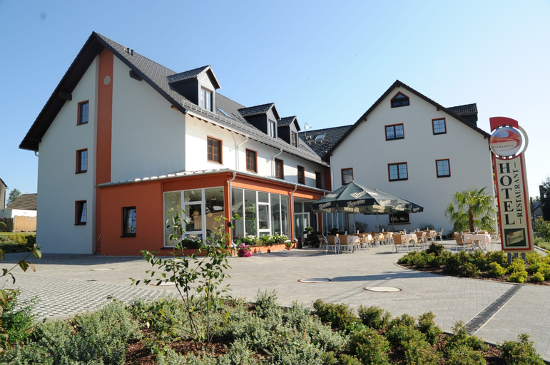 Exterior & Views 1, Beierleins Hotel & Catering GmbH, Zwickau