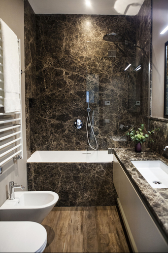 Bathroom 5, Palazzetto Foscari, Venezia