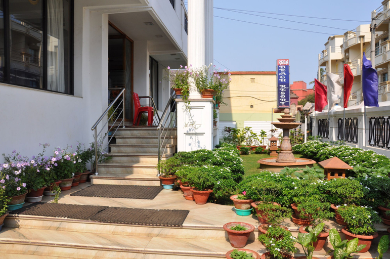 Exterior & Views 2, Reba Beach Resort - Hostel, Puri