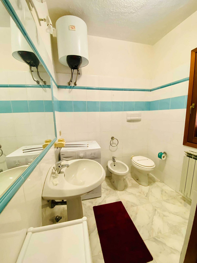 Bathroom 5, Casa Vacanza Silvaredda, Nuoro