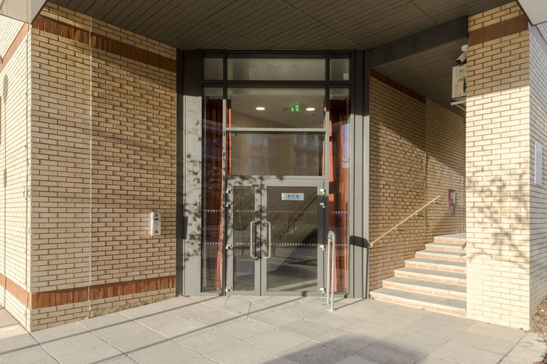Exterior & Views 2, Your Apartment Milton Keynes, Milton Keynes