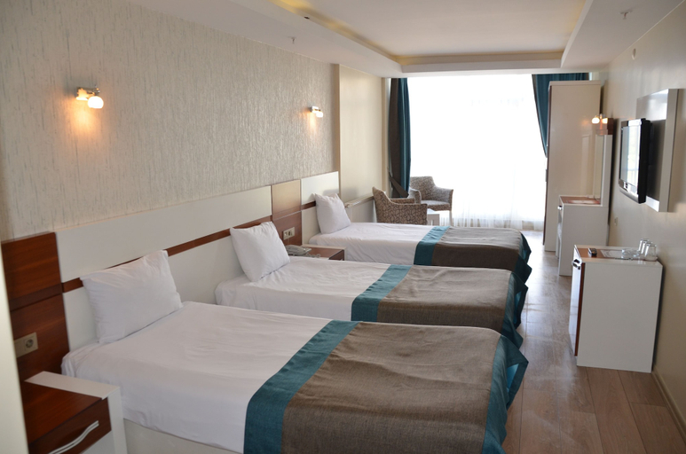 Bedroom 3, Grand Ahos Hotel, Ereğli