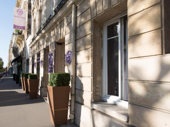 Exterior & Views 2, Makom Pereire, Paris