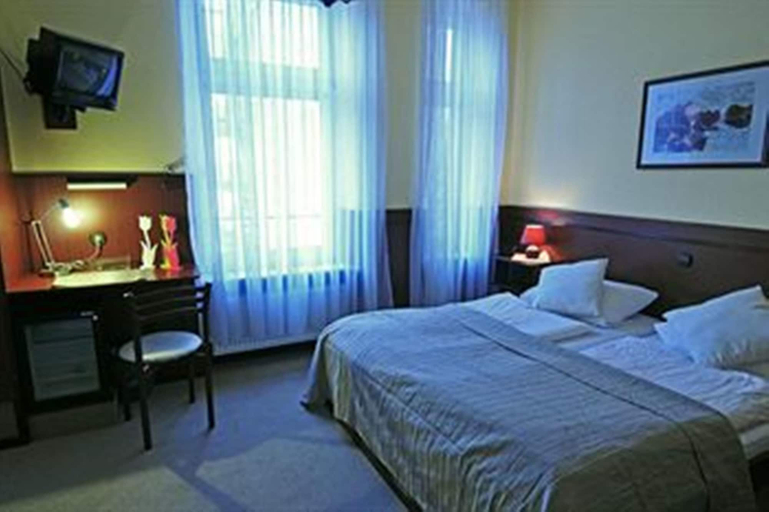 Bedroom 3, Hotel Hanseatic, Lübeck