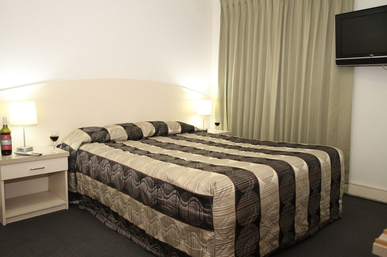 Bedroom 21