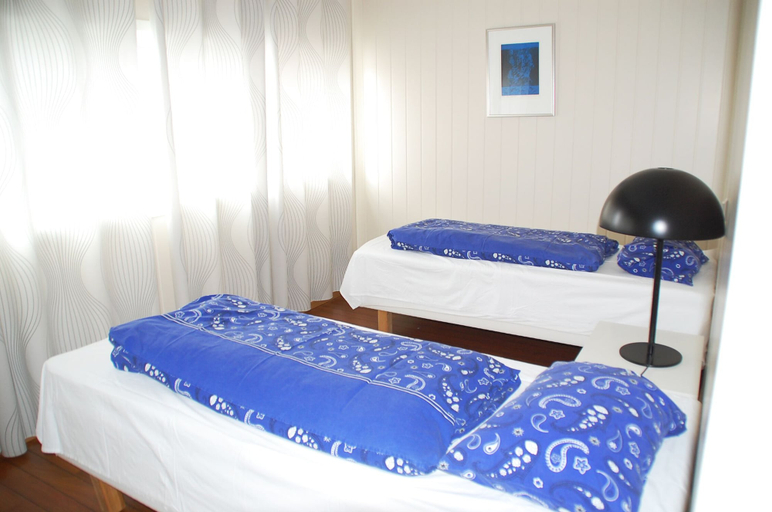Bedroom 2, Sula Rorbuer og Havhotell, Frøya