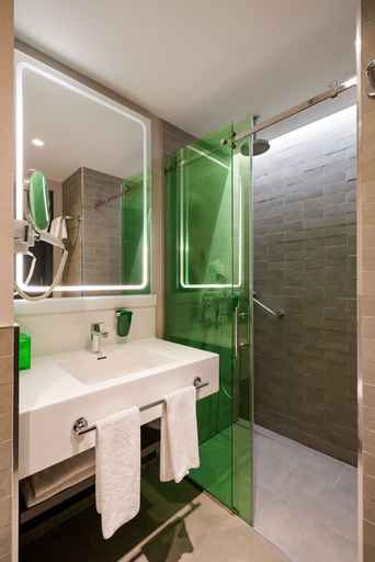 Bathroom 4, Park Inn by Radisson Istanbul Atasehir, Maltepe