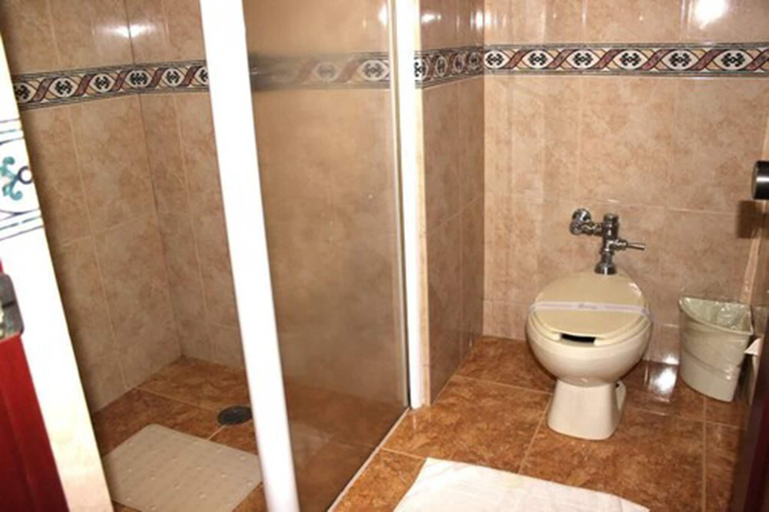 Bathroom 4, Monaco , Mexico City