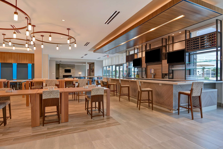 Food & Drinks 5, Hilton Garden Inn Destin Miramar Beach, Walton