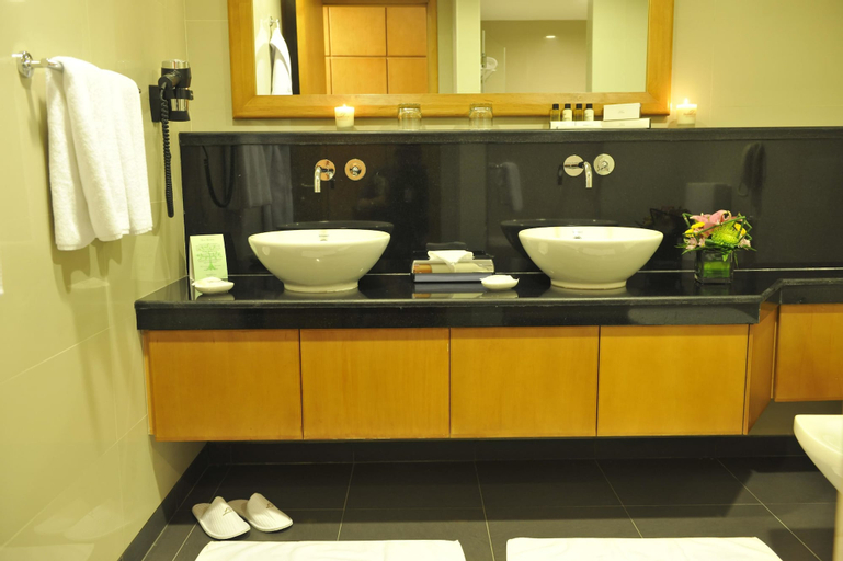 Bedroom 5, Fraser Suites Seef Bahrain, Manama