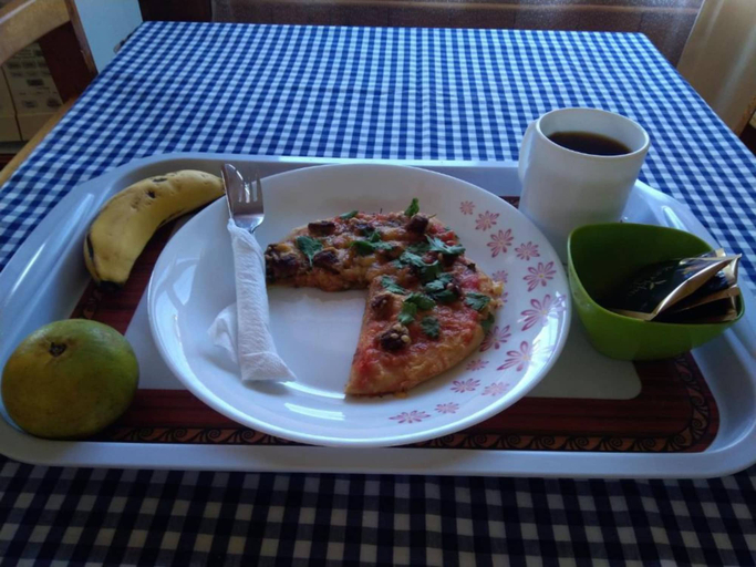 Food & Drinks 3, Too Guest House, Keiyo North