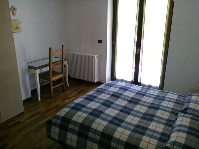 Bedroom 2, B&B Carunei, Sondrio