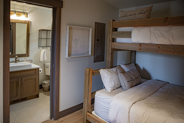 Bedroom 3, Wilderness Club, Lincoln