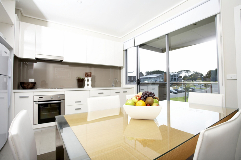 Others 3, Silverwater Resort, Bass Coast  Bal