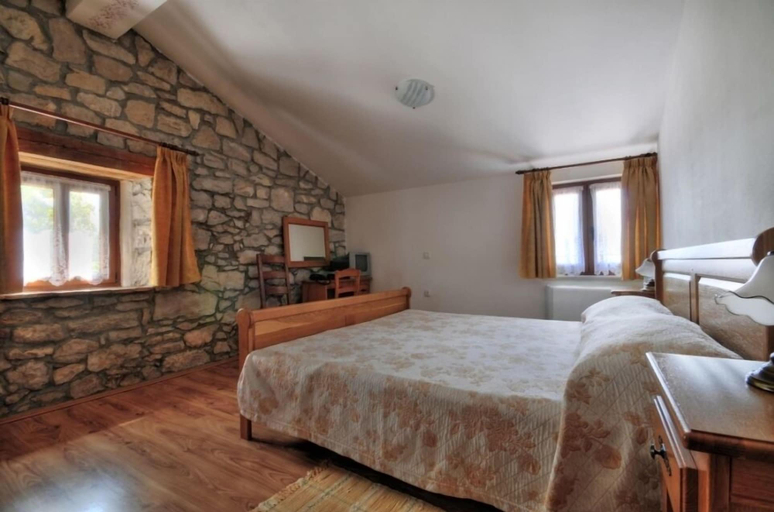 Bedroom 3, Villa Calussovo, Labin
