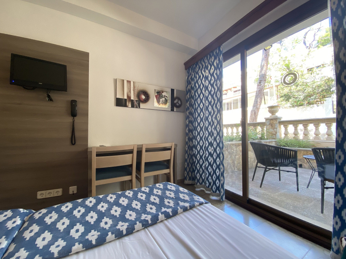 Bedroom 3, Hostal Villa Rosa, Baleares