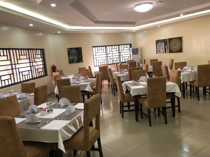 Food & Drinks 4, Stonehedge Hotels, AbujaMun